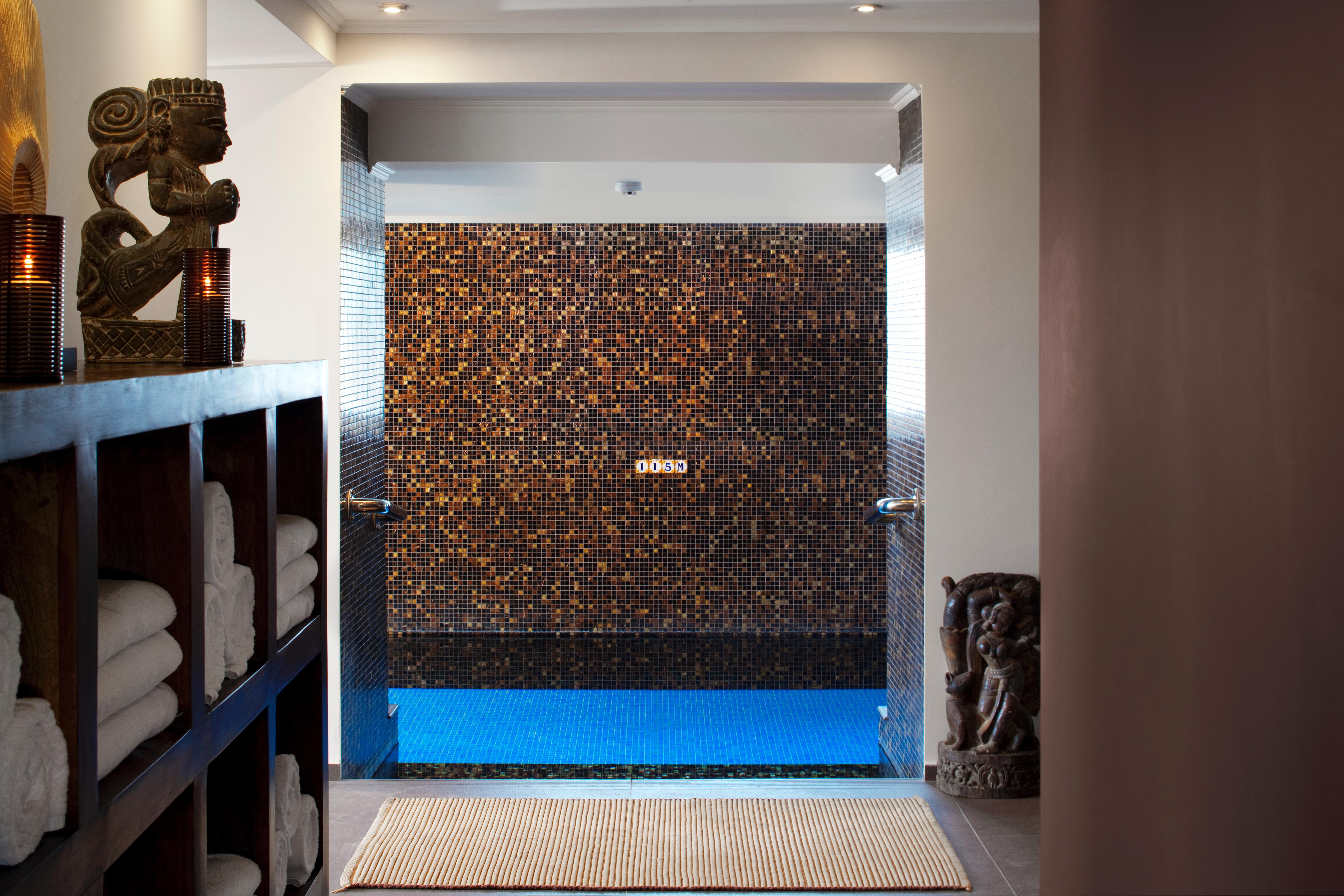 Longevity Senses - Cascais Boutique Hotel - Adults Only Ngoại thất bức ảnh A modern spa